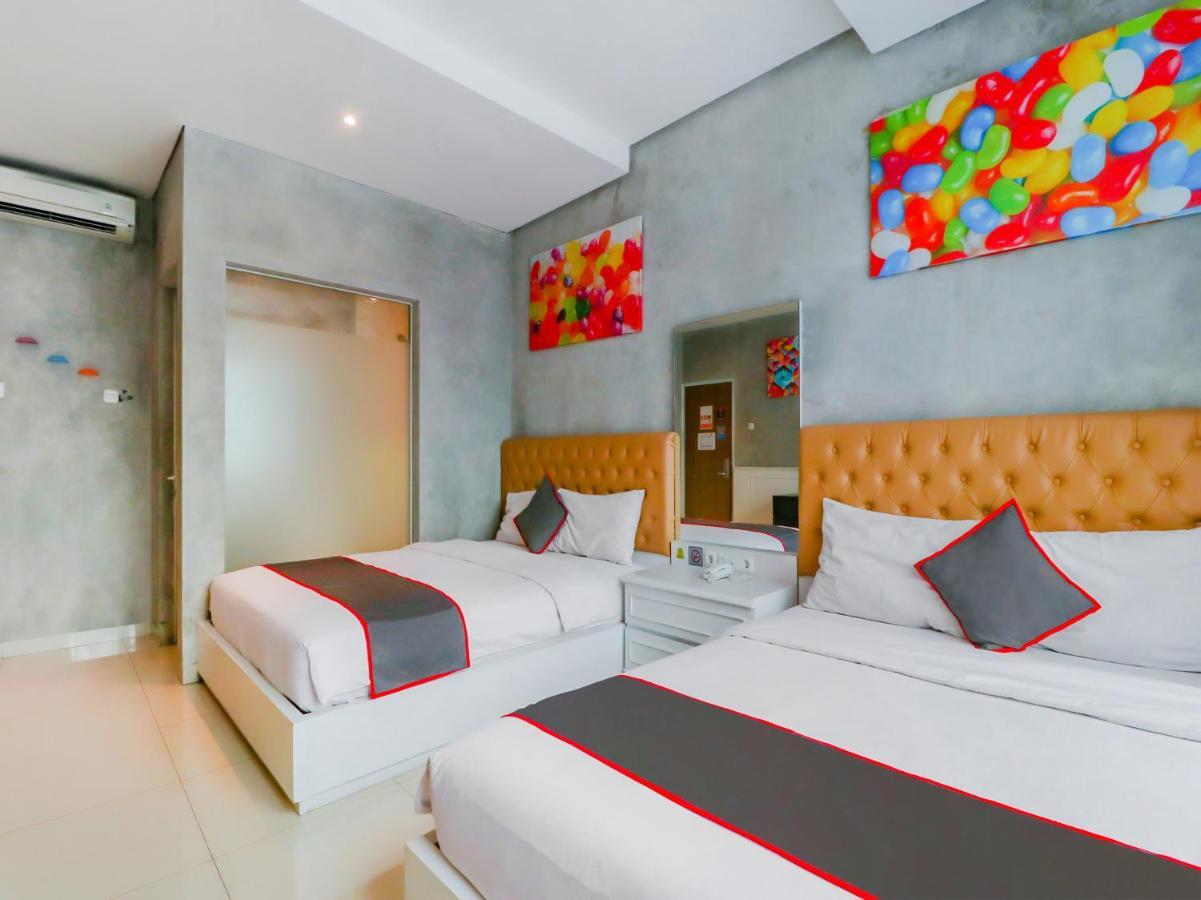 Super Oyo Collection O 31 The Batik Bed And Coffee Bandung Hotell Exteriör bild